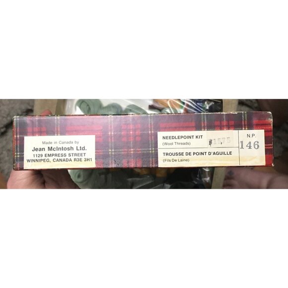 VINTAGE JEAN MCINTOSH NEEDLEWORK~PETIT POINT KIT 146 LITTLE SIOUX~3.75"X4.5"~NIP - Picture 4 of 4